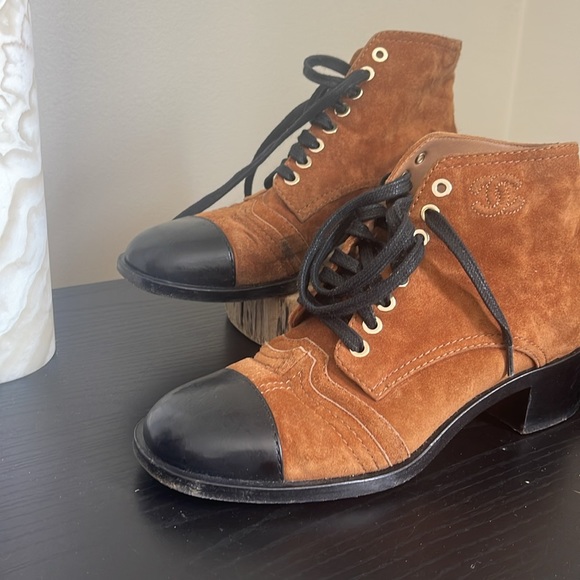 Chanel booties - Picture 2 of 4